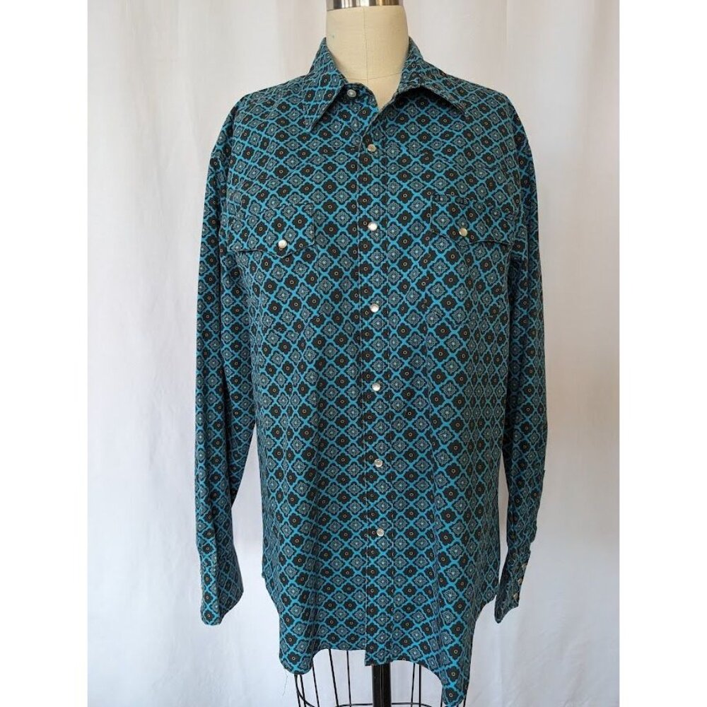 Women's Wrangler Wrancher Pearl Snap Long Sleeve Shirt size Large Western Pocket